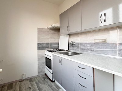 Pronájem bytu 2+1 54 m² Chomutov