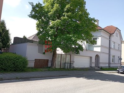 Prodej rodinného domu 660 m² Bechyně