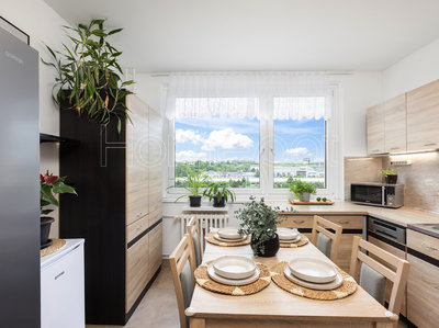 Prodej bytu 4+1 78 m² Praha