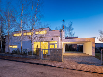 Prodej rodinného domu, 226m²