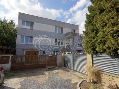 Prodej rodinného domu 290 m² Český Brod