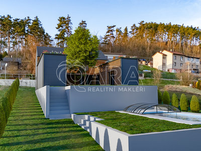 Prodej stavební parcely 1013 m² Králův Dvůr