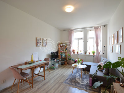 Pronájem bytu 2+kk 50 m² Praha