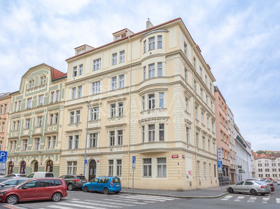 Pronájem bytu 2+kk 50 m² Praha