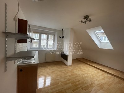 Pronájem bytu 1+kk, garsoniery, 24m²