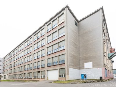 Pronájem skladu 4000 m² Písek