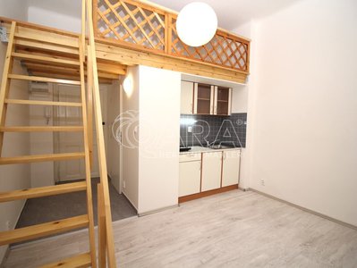 Pronájem bytu 1+kk, garsoniery, 24m²