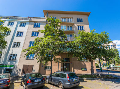 Pronájem bytu 2+1 77 m² Praha