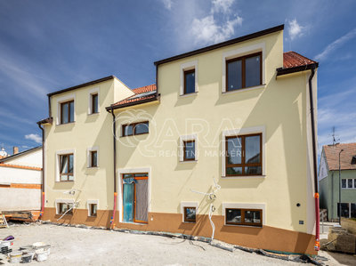 Prodej činžovního domu, 310m²