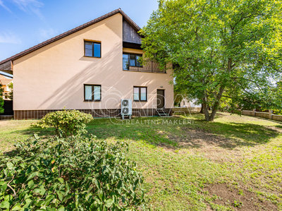 Pronájem rodinného domu, 227m²