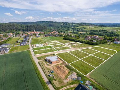 Prodej stavební parcely 12337 m² Kácov