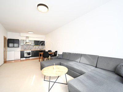 Pronájem bytu 2+kk 51 m² Praha