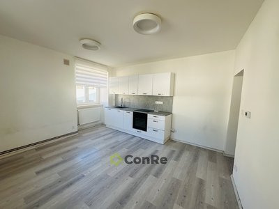 Pronájem bytu 1+kk, garsoniery, 31m²