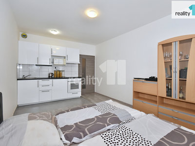 Pronájem bytu 1+kk, garsoniery 35 m² Praha