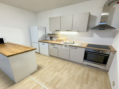 Pronájem bytu 4+kk 158 m² Praha