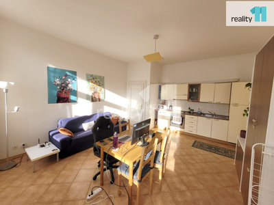 Pronájem bytu 2+kk 53 m² Praha