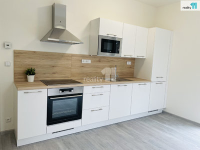 Pronájem bytu 2+kk 49 m² Praha