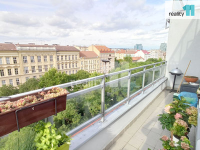 Pronájem bytu 2+kk 77 m² Praha