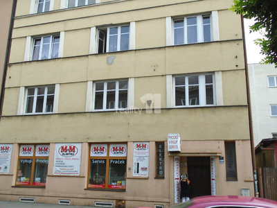 Pronájem bytu 2+1 80 m² Ostrava