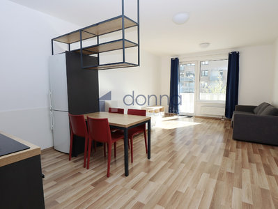 Pronájem bytu 1+kk, garsoniery 38 m² Praha