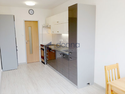 Pronájem bytu 3+1 68 m² Praha