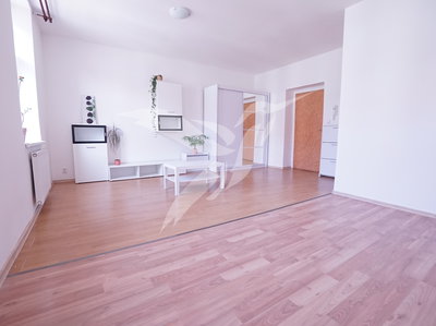 Pronájem bytu 1+1, 51m²