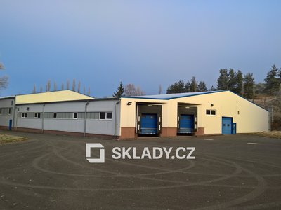 Pronájem skladu, 2700m²