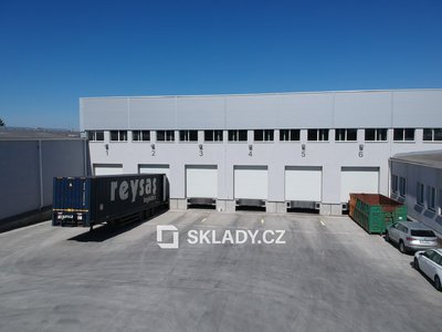 Pronájem skladu 2000 m² Čelákovice