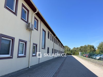 Prodej skladu, 37000m²