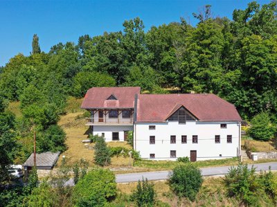 Prodej rodinného domu 400 m² Horní Planá