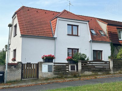Pronájem bytu 2+1 65 m² Praha
