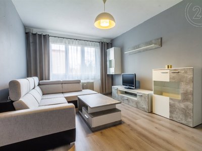 Pronájem bytu 2+1 56 m² Kladno