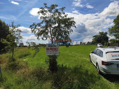 Prodej stavební parcely 1549 m² Třeboň