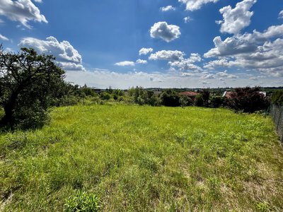 Prodej stavební parcely, 850m²