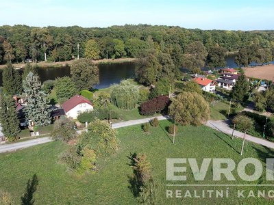 Prodej stavební parcely 785 m² Čelákovice