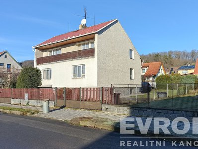 Prodej rodinného domu, 218m²