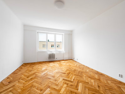 Pronájem bytu 2+1 55 m² Plzeň