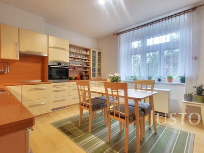 Prodej bytu 2+1 81 m² Písek