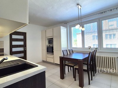 Pronájem bytu 3+1 79 m² Písek