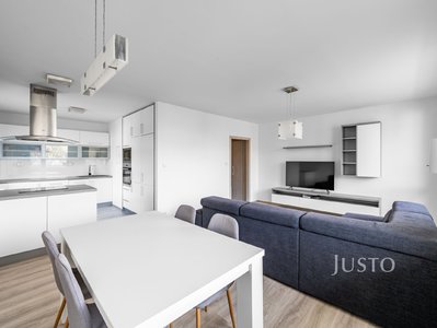 Prodej bytu 3+kk 80 m² Slaný