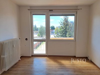 Pronájem bytu 2+1 54 m² Písek