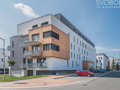 Pronájem bytu 1+kk, garsoniery 38 m² Hradec Králové