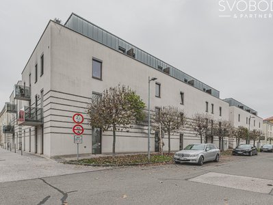 Pronájem bytu 2+kk 44 m² Hradec Králové
