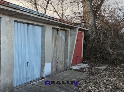Prodej garáže 18 m² Louny
