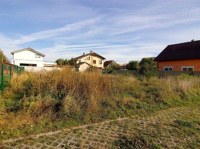 Prodej stavební parcely 592 m² Libice nad Cidlinou