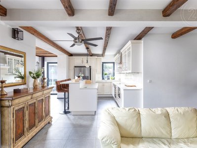 Prodej rodinného domu 543 m² Čechtice