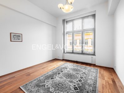 Pronájem bytu 2+kk 55 m² Praha