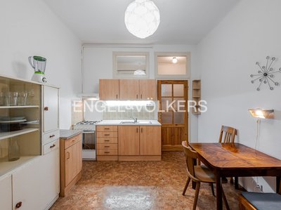 Pronájem bytu 1+1 45 m² Praha