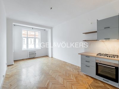 Pronájem bytu 2+kk, 54m²