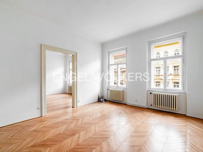 Pronájem bytu 2+1 78 m² Praha